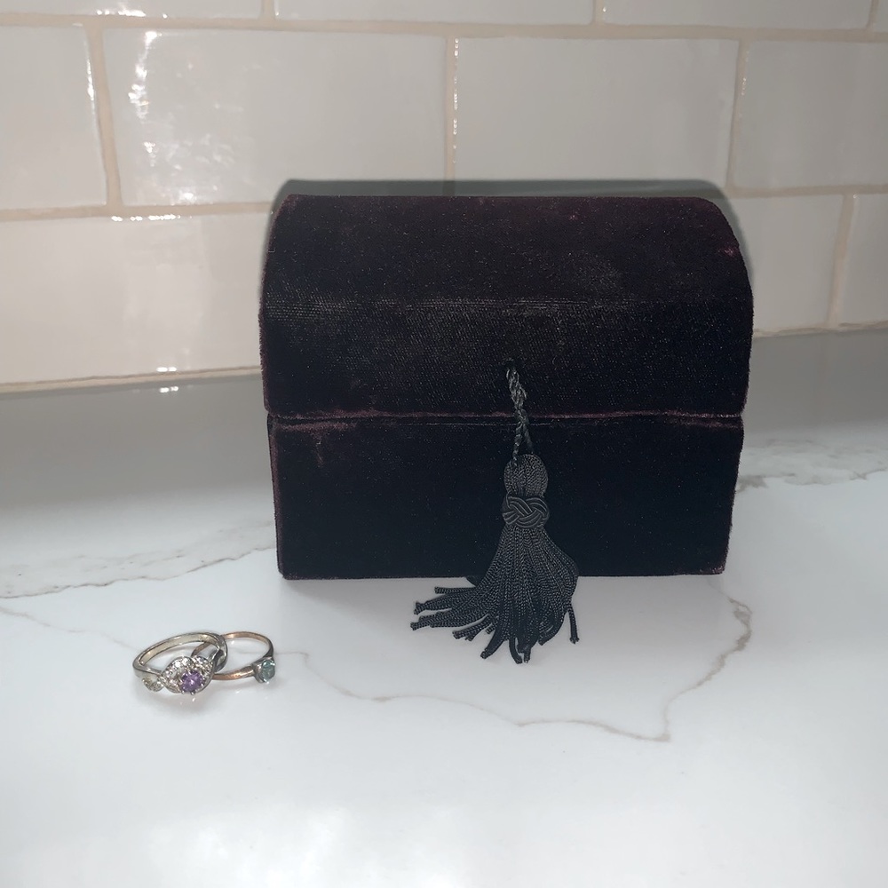 velvet jewelry box